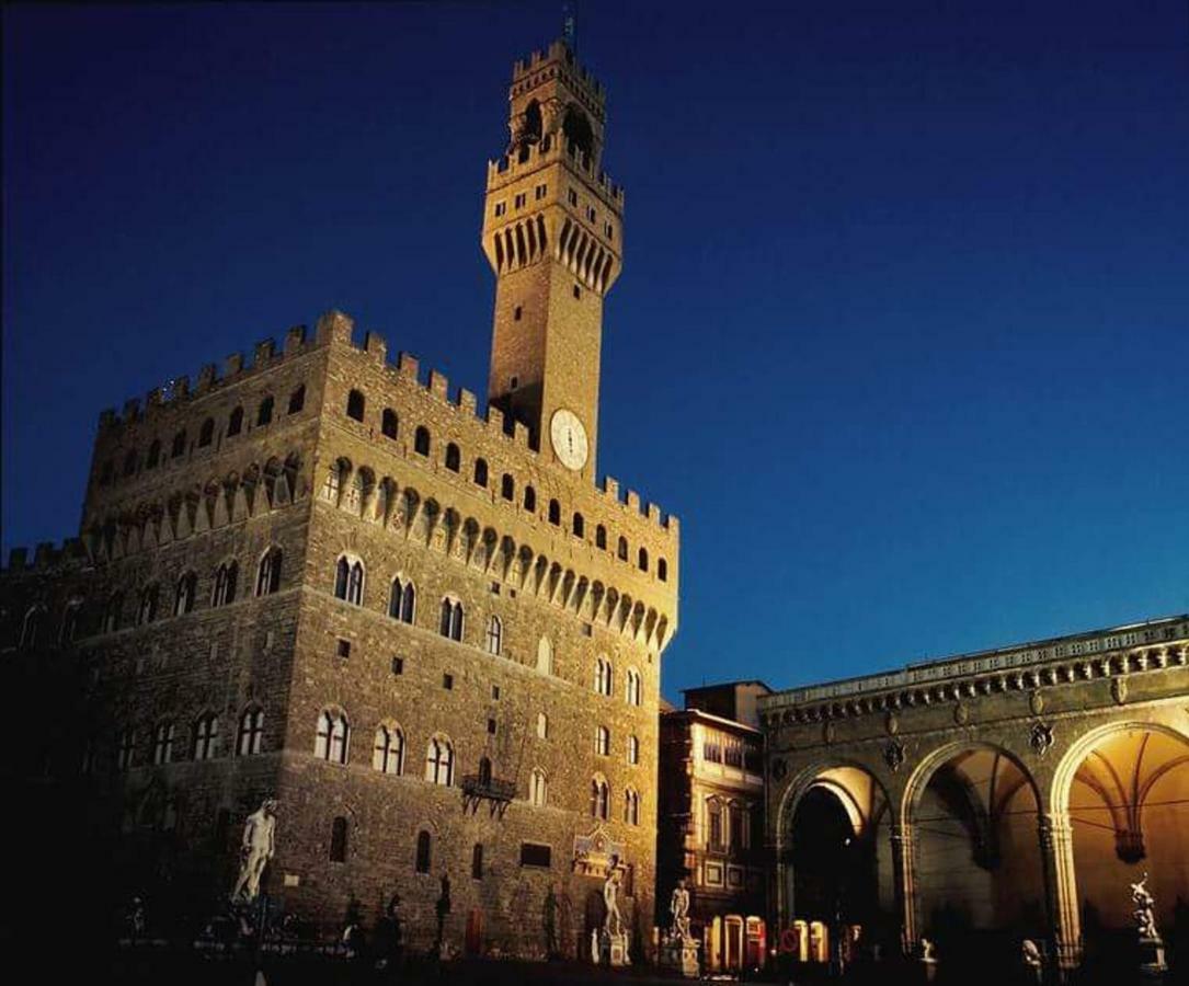 Luxury Apartment In City Center Florence Luaran gambar